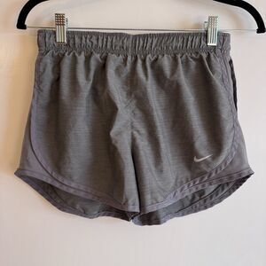 Nike Women's Gray Dri-FIT Tempo Mid-Rise Brief-Lined Running Shorts Size S EUC